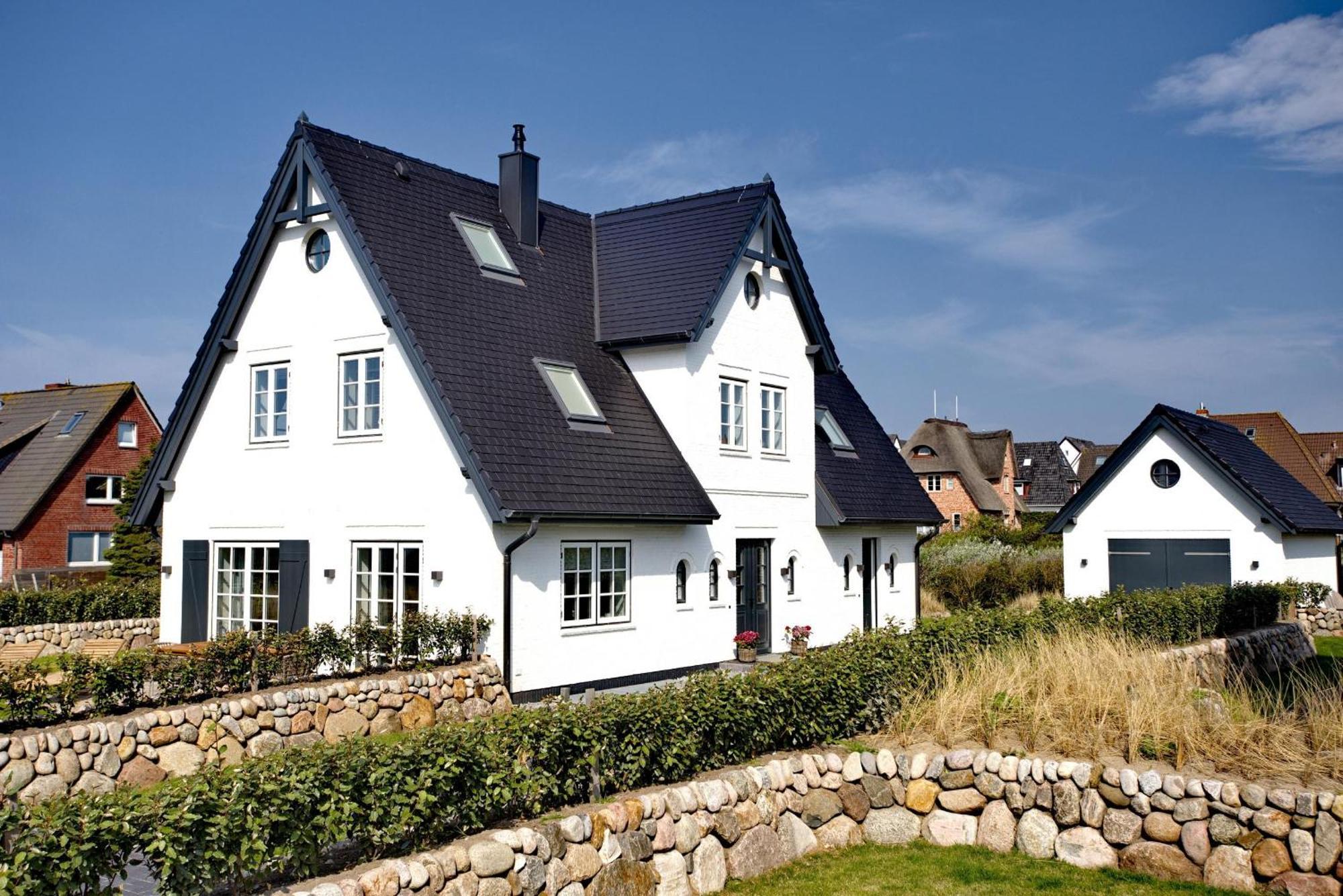 Neu! Ferienhaus Litj Horsa Hoog - Luxus, Lage, Leichtigkeit Mit Wellenrauschen In Wenningstedt Sylt Exterior photo
