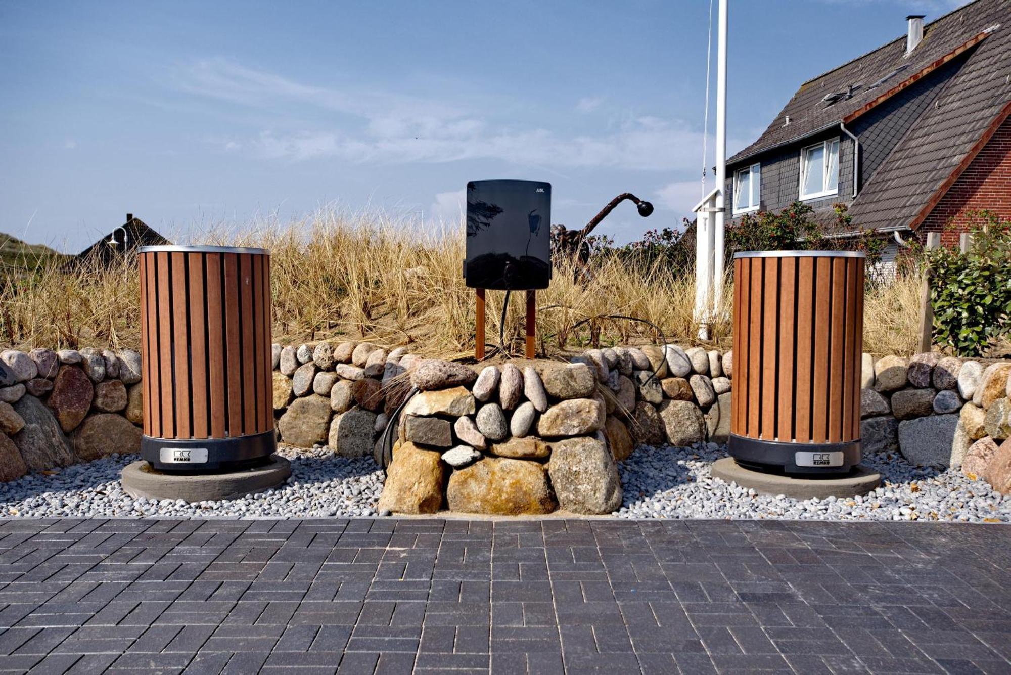 Neu! Ferienhaus Litj Horsa Hoog - Luxus, Lage, Leichtigkeit Mit Wellenrauschen In Wenningstedt Sylt Exterior photo